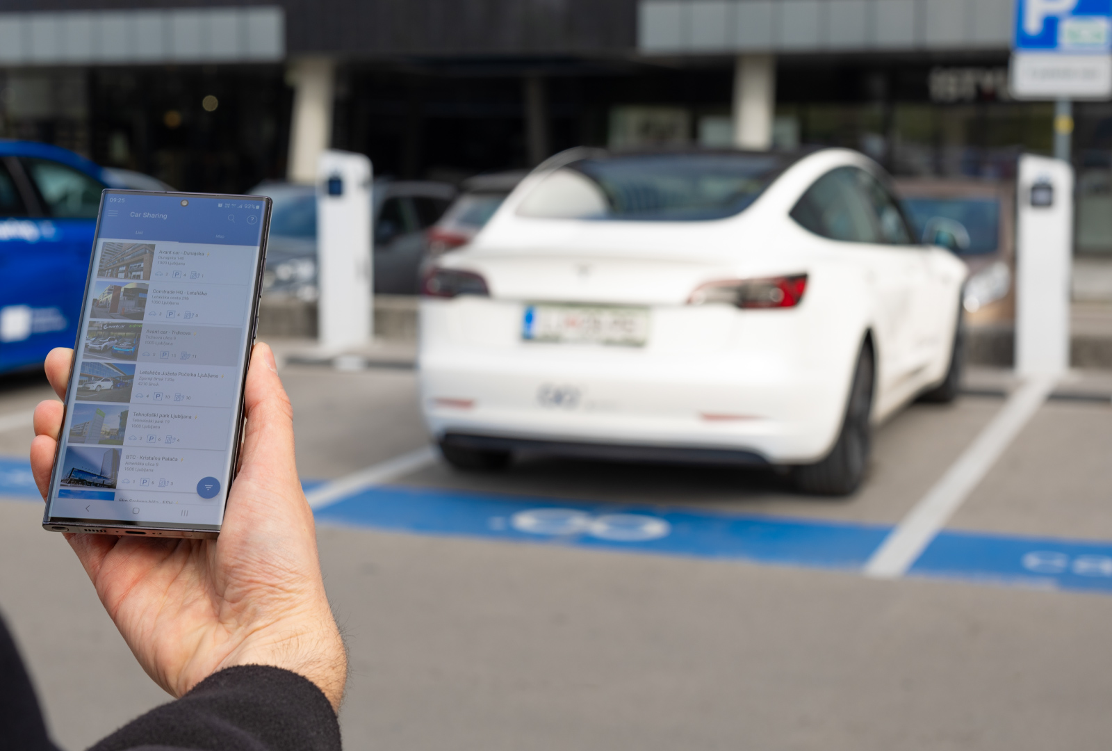 Izberi lokacijo in čas prevzema